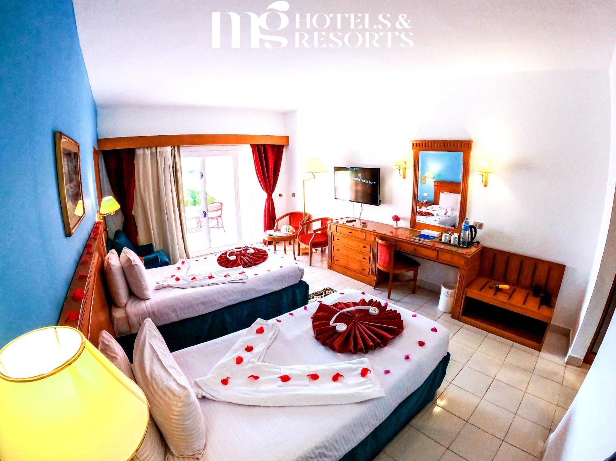 Mg Alexander The Great Hotel マルサ・アラム エクステリア 写真